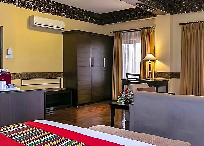 Hotel Tibet International 4*