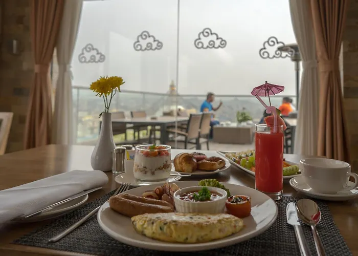 Hotel Tibet International 4*