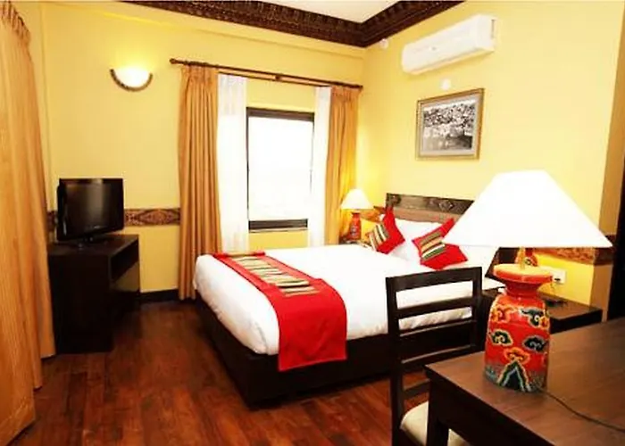Tibet International Hotel 4*